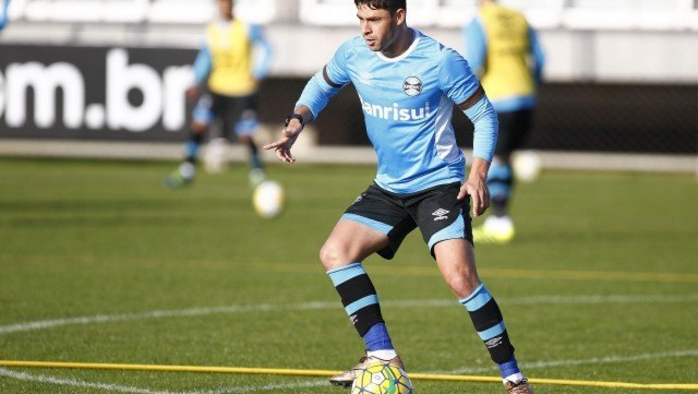 Πολύ ανώτερη η                                  Ζενίτ