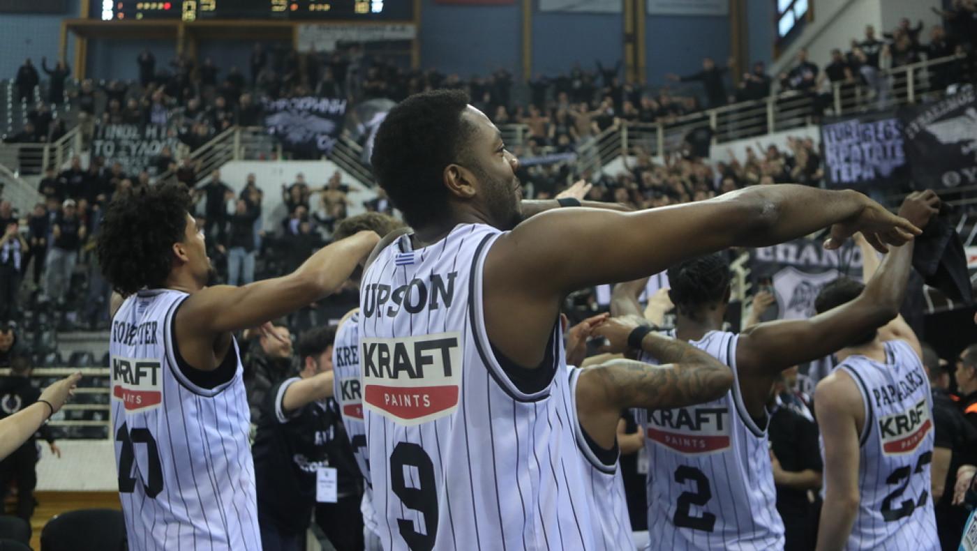 ΠΑΟΚ-Αποθέωση σε Καντσελιέρι και παίκτες: «Φέρτε μας το ευρωπαϊκό!»