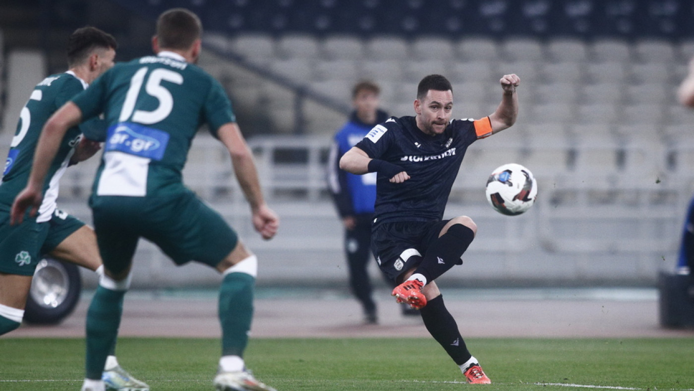 Αντρίγια Ζίβκοβιτς: Βλέπει… πράσινο και αφηνιάζει!