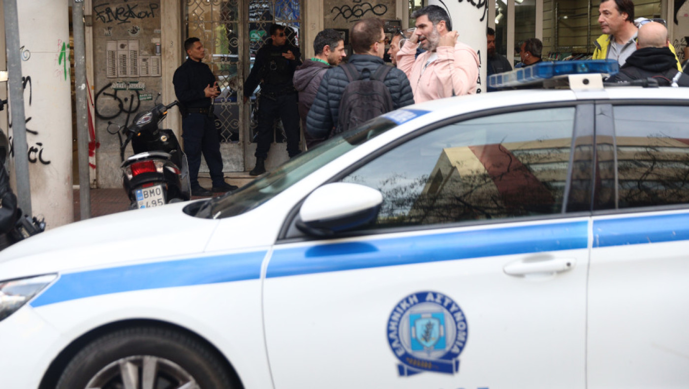 Αττική: Έφοδος σε κατάστημα με παράνομα τυχερά παιχνίδια