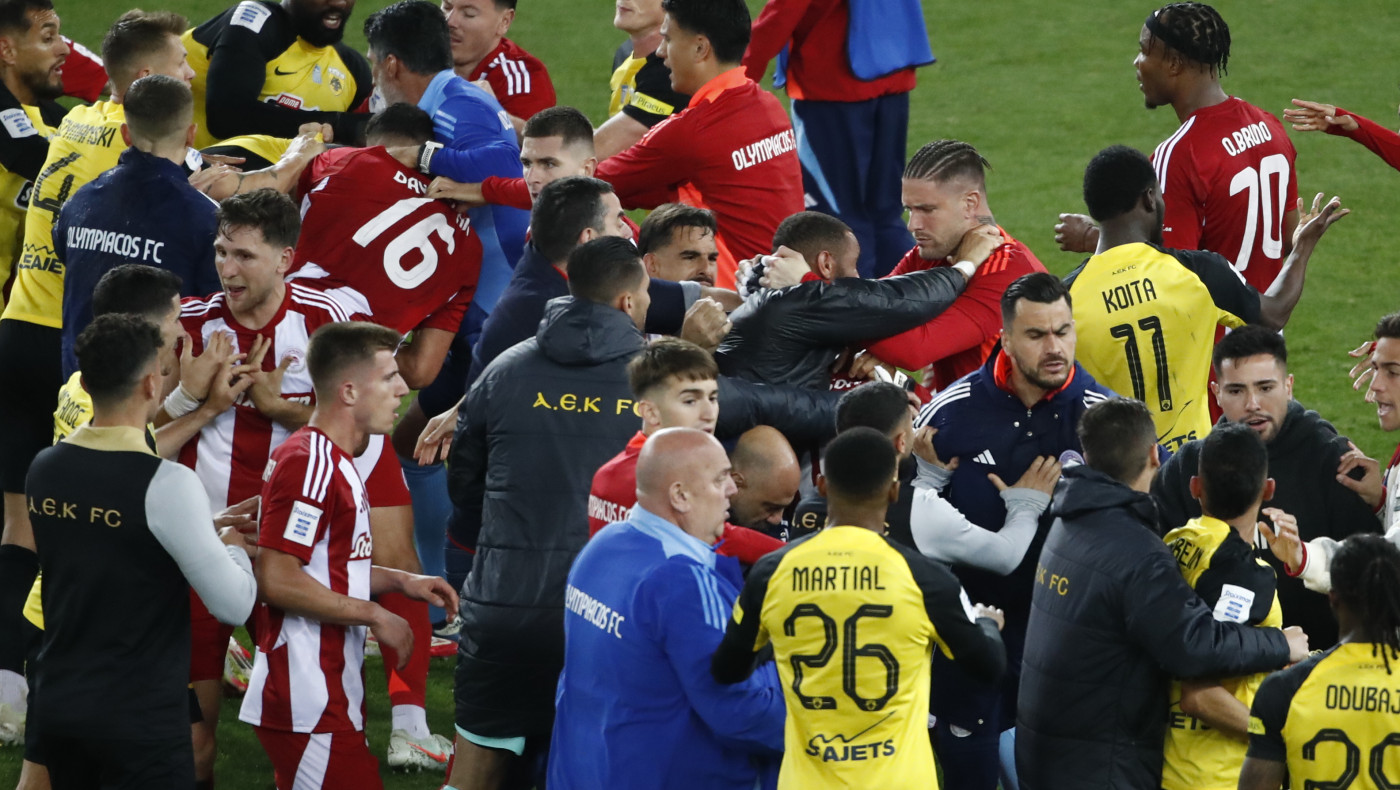 Super League: Απαλλάχθηκε ο Αλμέιδα-«Καμία συμμετοχή στα επεισόδια»