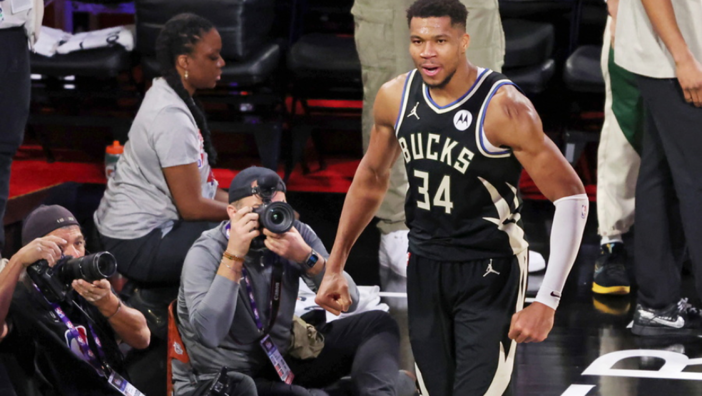 Τα 4 νέα ρεκόρ του Αντετοκούνμπο στα playoffs