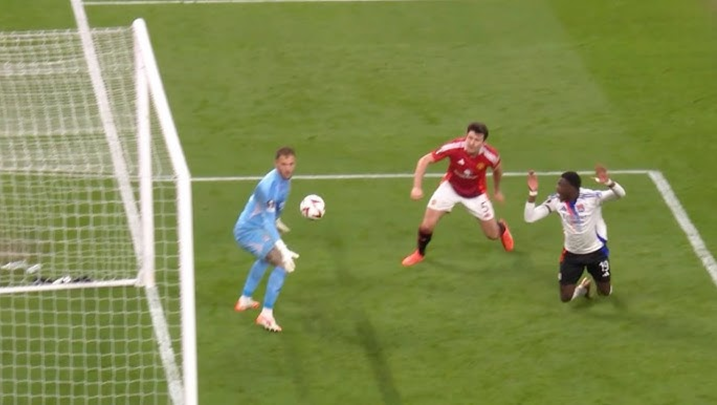 «Τρελάθηκε» το Χ της Γιουνάιτεντ μετά το γκολ του Μαγκουάιρ