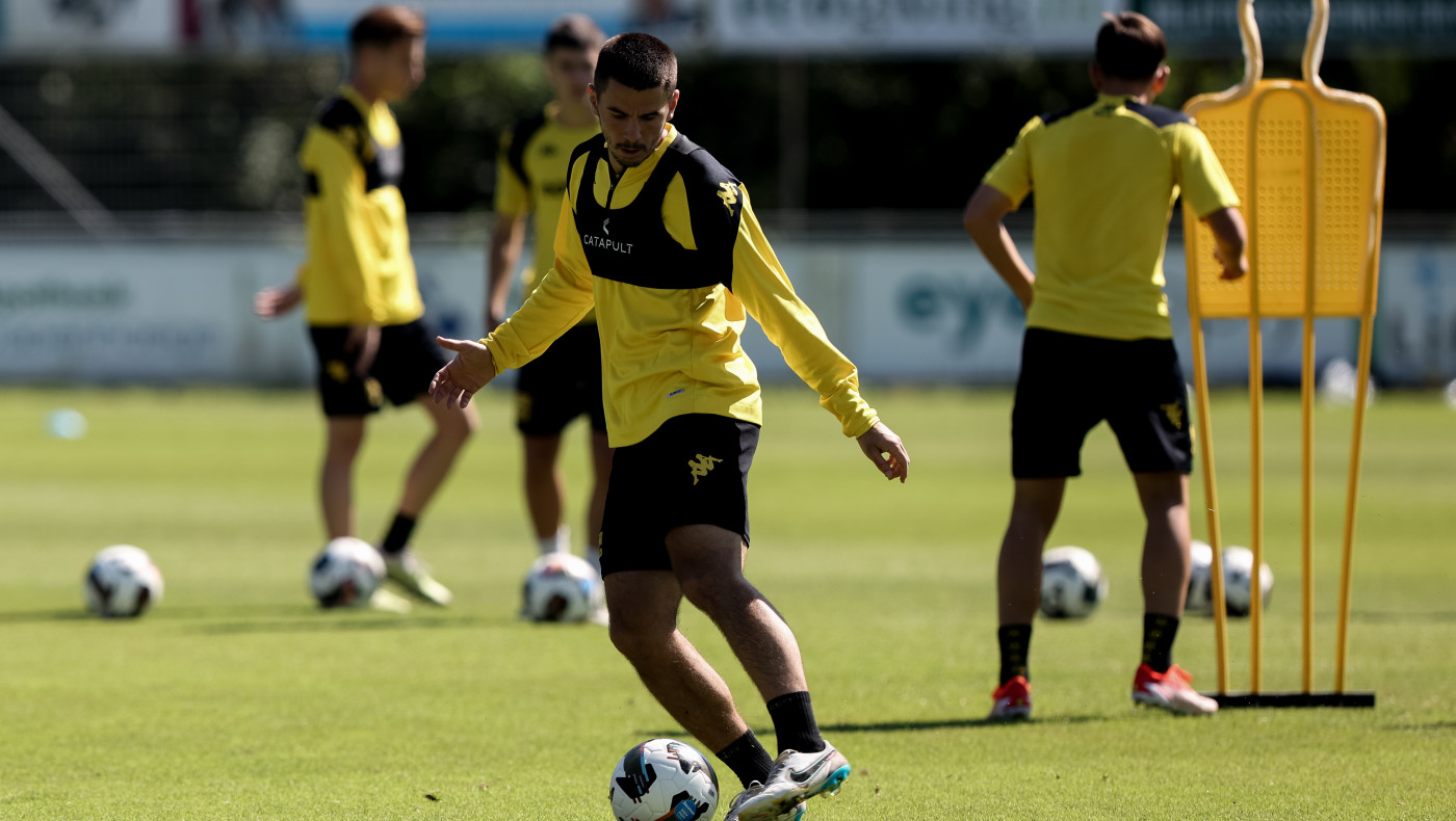 Άρης: «Εγκαινίασαν» με προπόνηση τα νέα γήπεδα στο Ρύσιο