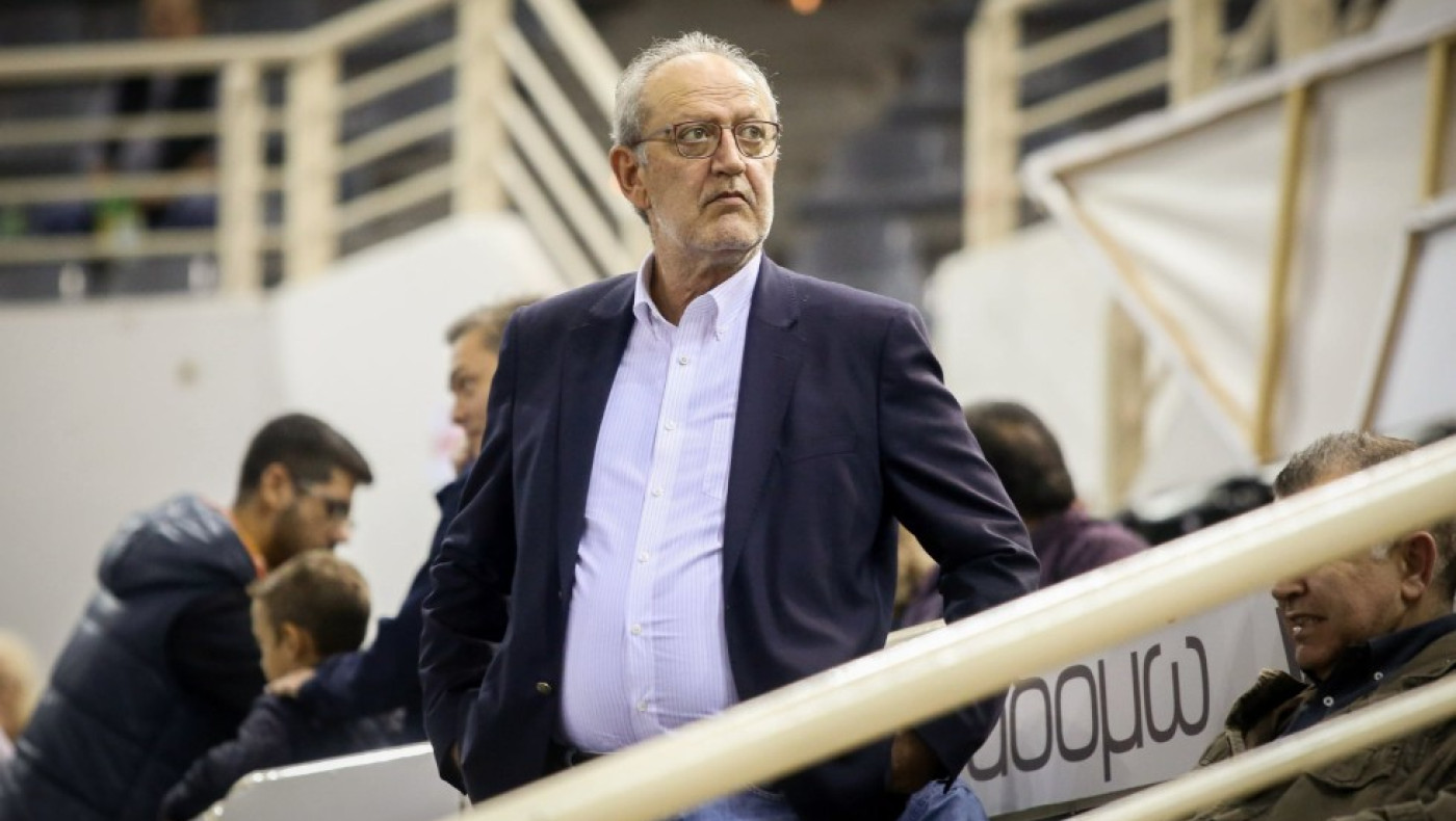 Ξέσπασε σε κλάματα ο Τσαλόπουλος στην αγκαλιά του Χατζόπουλου (vid)