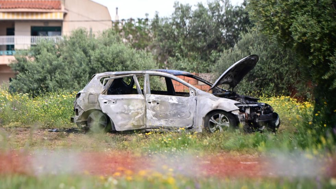 Νέα ντοκουμέντα από την εκτέλεση στο Χαλάνδρι: Η στιγμή των πυροβολισμών και το καμένο αυτοκίνητο