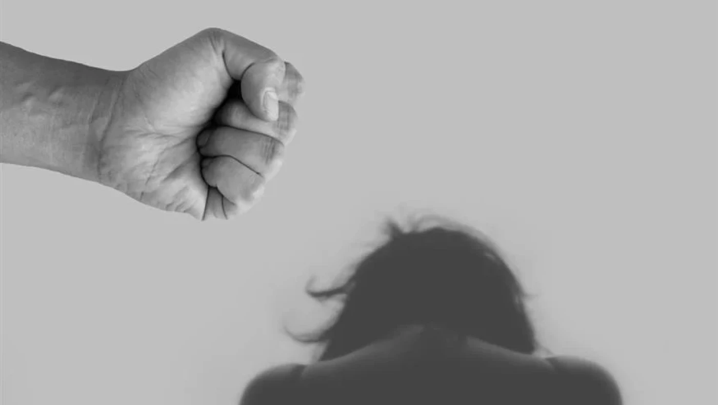 Κερατσίνι: Συνελήφθη άνδρας για τον άγριο ξυλοδαρμό της συζύγου του