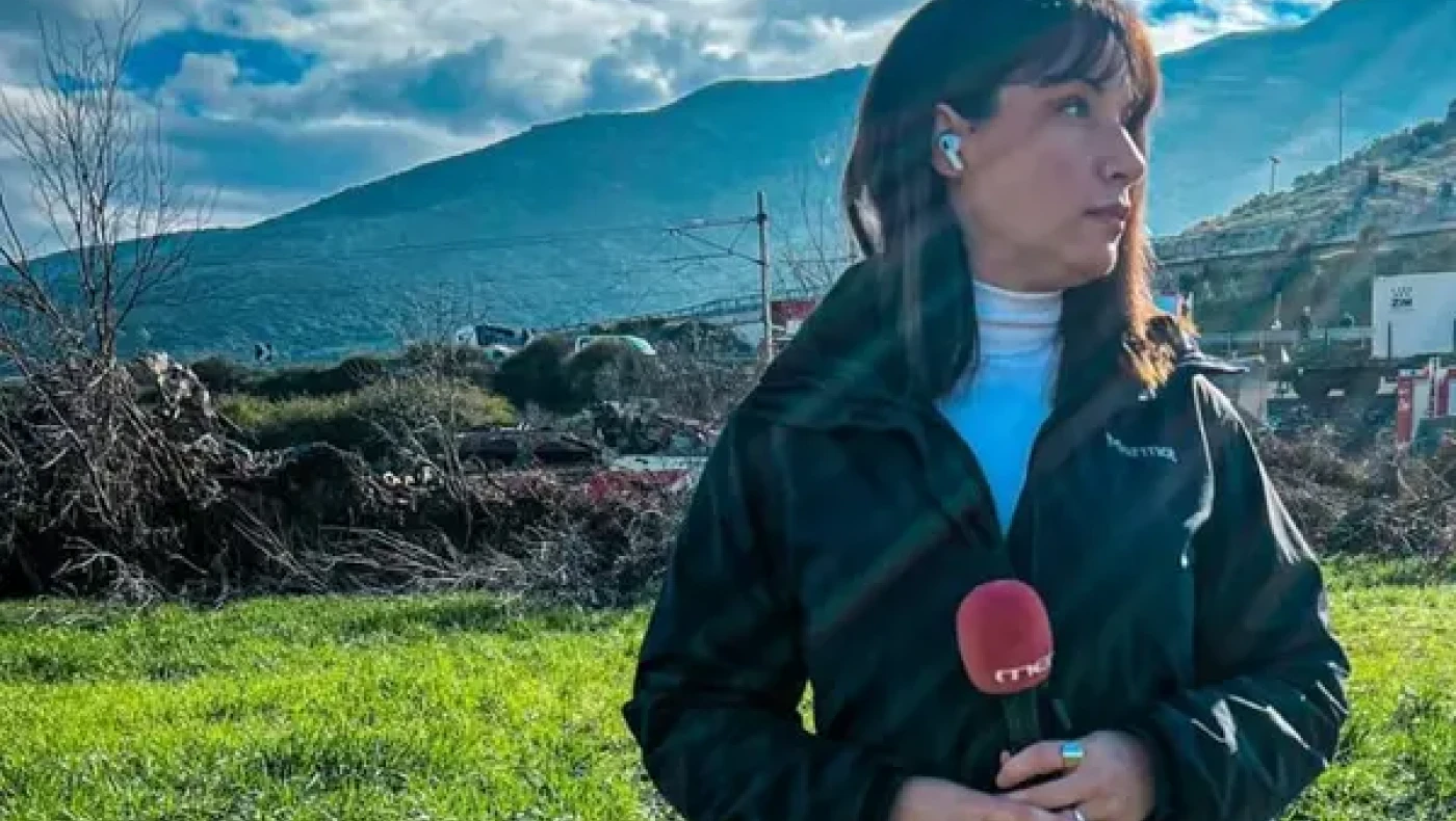 Media: Ποια γνωστή δημοσιογράφος ανακοίνωσε ότι είναι έγκυος