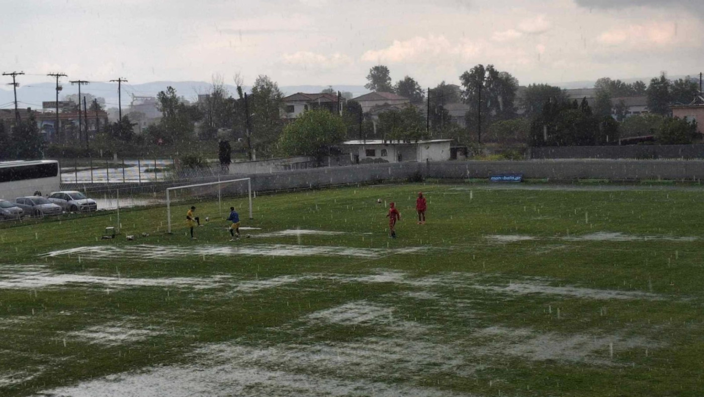 Super League 2: Προς αναβολή το ΠΑΟΚ Β-Διαγόρας-Σε άθλια κατάσταση ο αγωνιστικός χώρος