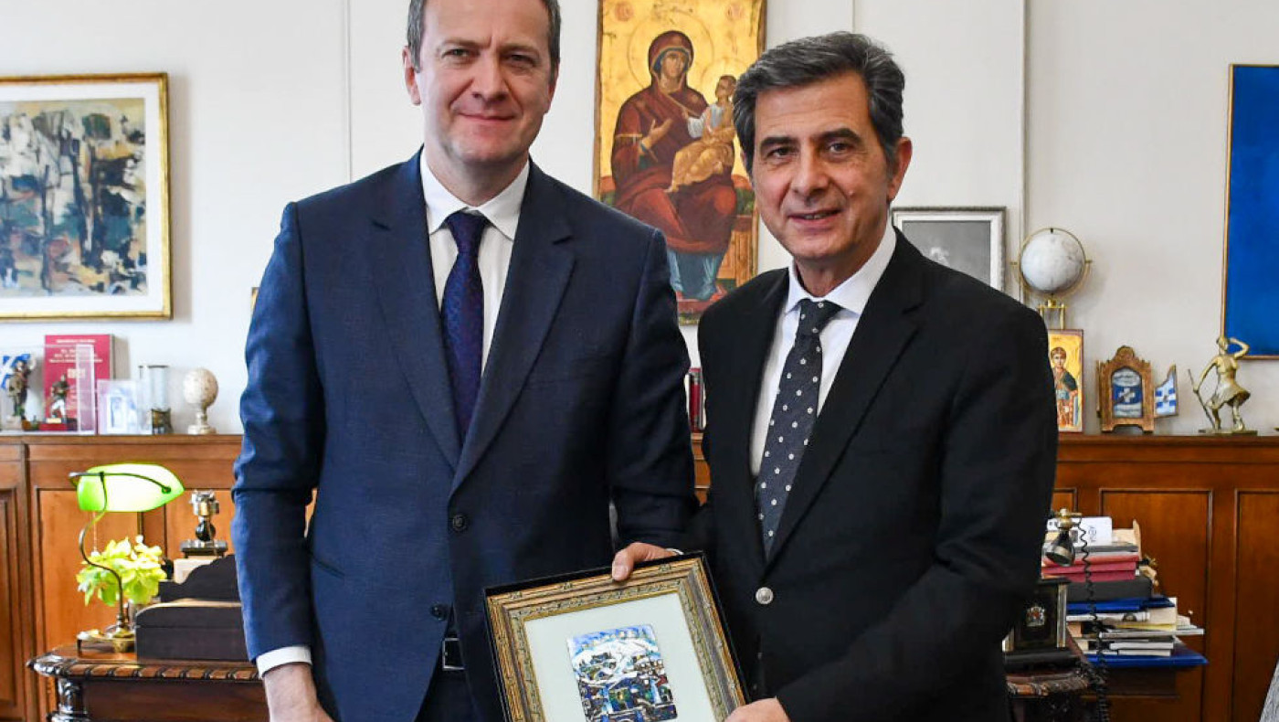 Έδρα Σπουδών Μεγάλου Αλεξάνδρου: Πρωτοβουλία και συσκέψεις στο ΥΜΑΘ