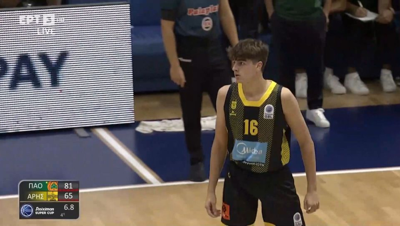 Άρης: Επαγγελματικό συμβόλαιο στον Πουρλίδα