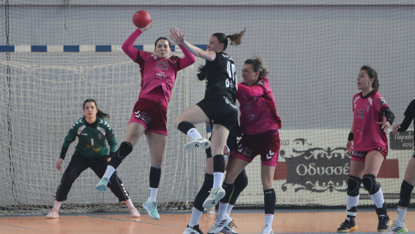 Δεν τα κατάφερε ο ΠΑΟΚ, πρωταθλήτρια η Νέα Ιωνία