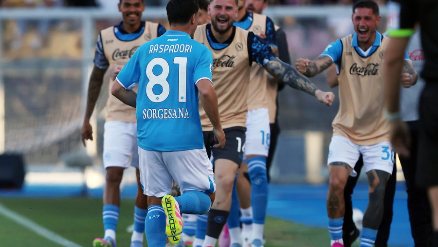 Serie A: Η Νάπολι καθάρισε και τη Λέτσε και φουλάρει για τον τίτλο