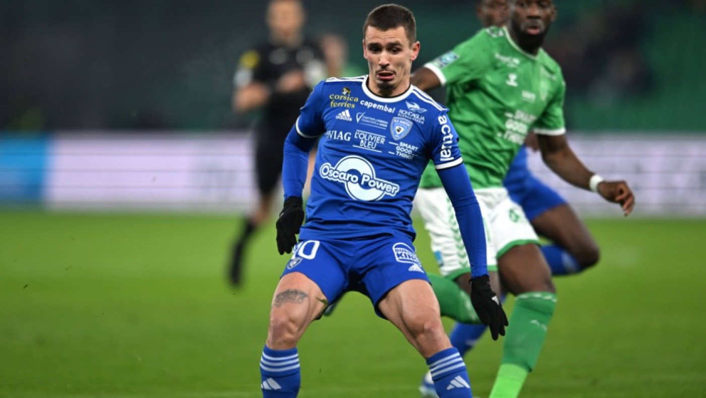 Πολωνικά Μέσα: «Στο στόχαστρο του ΠΑΟΚ ο Μιγκέλ Αλφαρέλα»