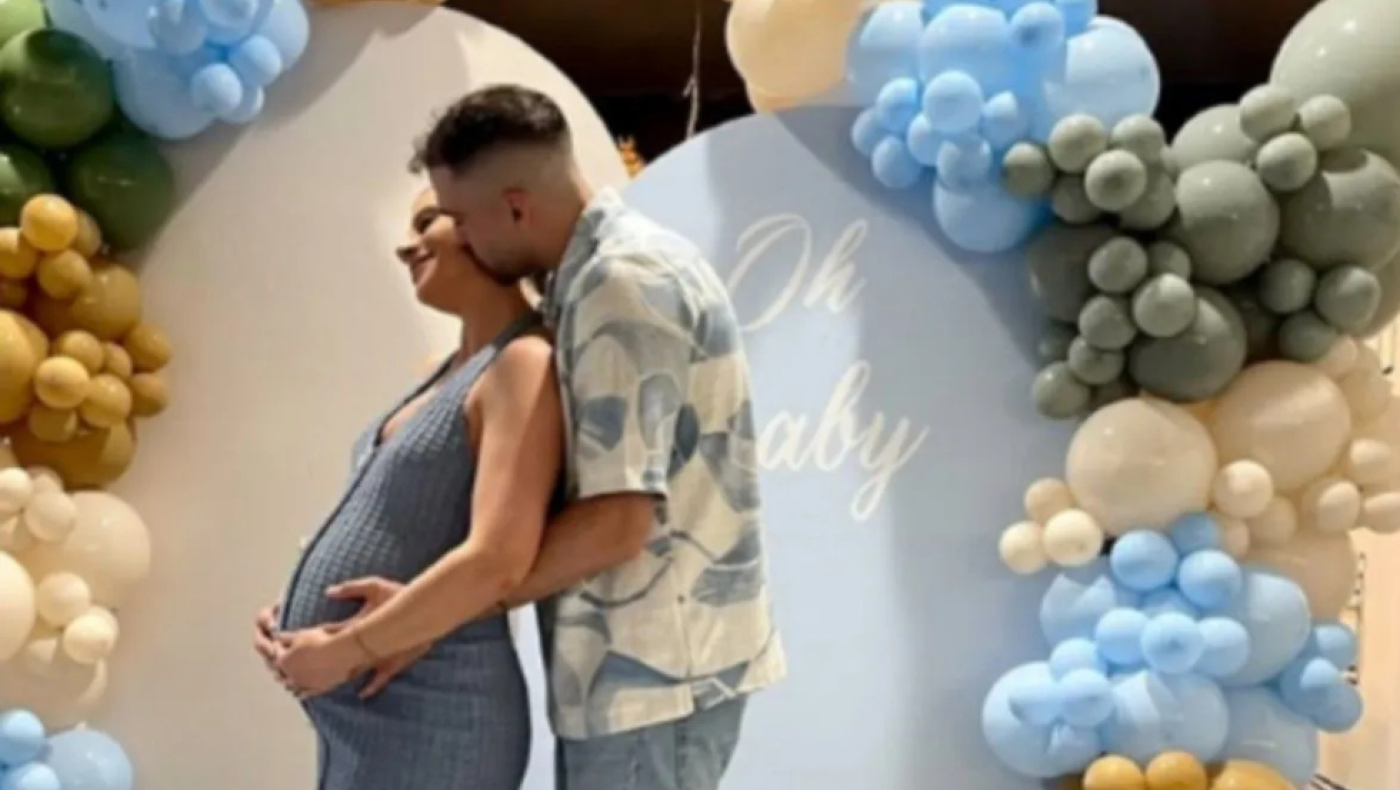 Βασίλης Τολιόπουλος-Μαρία Χατζηπαρασίδου: Το baby shower για τον γιο τους