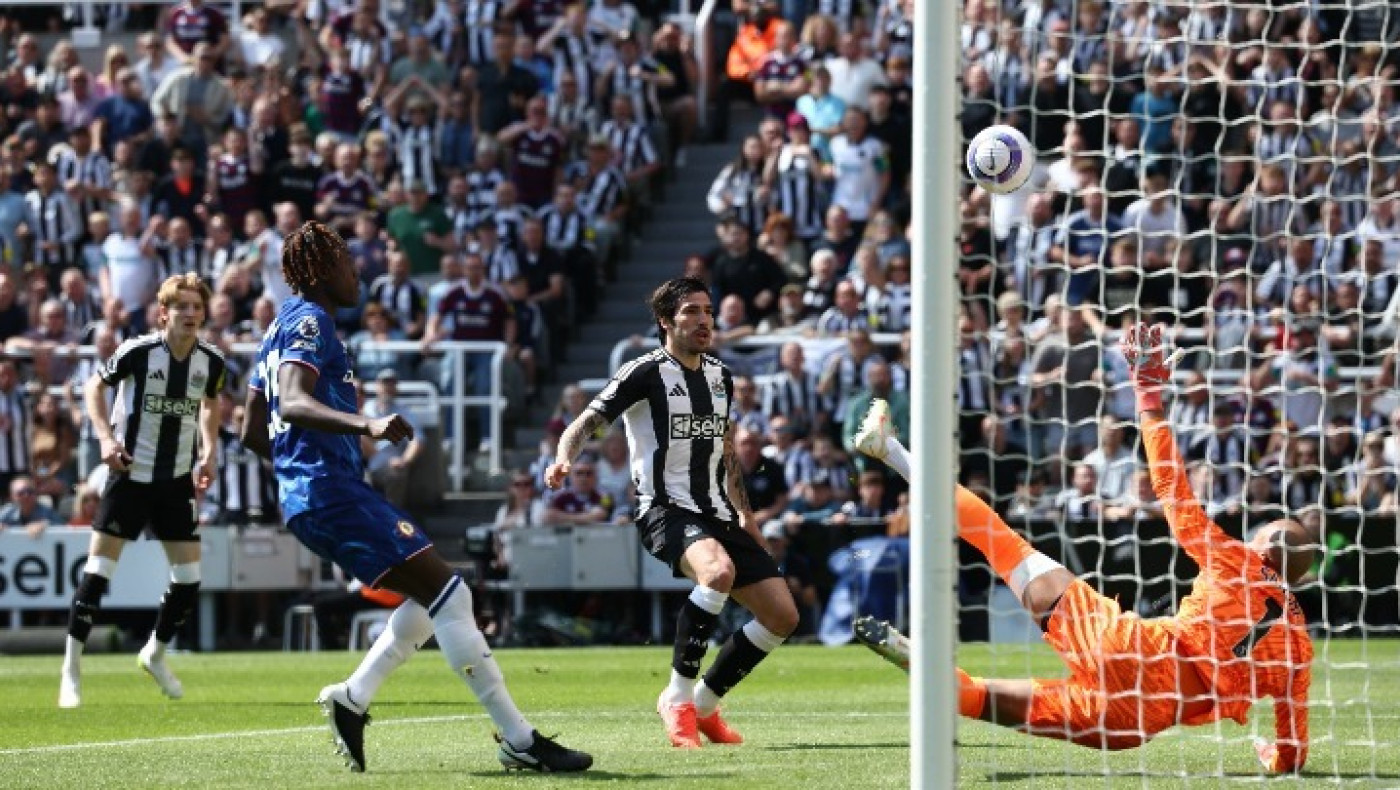 Premier League: Η Νιουκάστλ υπέταξε (2-0) την Τσέλσι και προβάρει το... σεντόνι