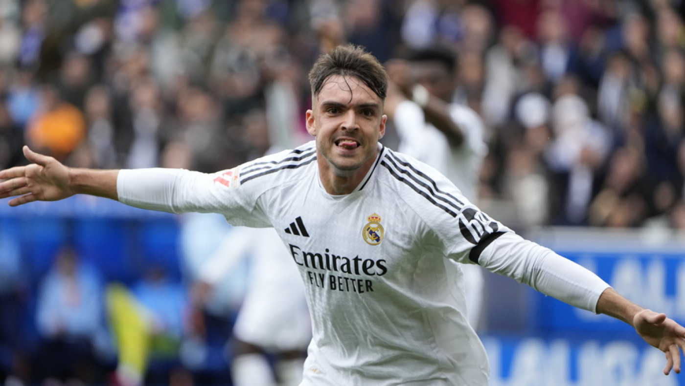 Ασένθιο για πορνογραφικό υλικό - «Δεν παραβίασα τη σεξουαλική ελευθερία καμιάς γυναίκας»