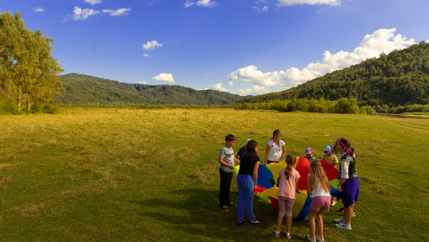 Κατασκηνώσεις: Πότε ξεκινά η υποβολή αιτήσεων – Ποιοι είναι οι δικαιούχοι