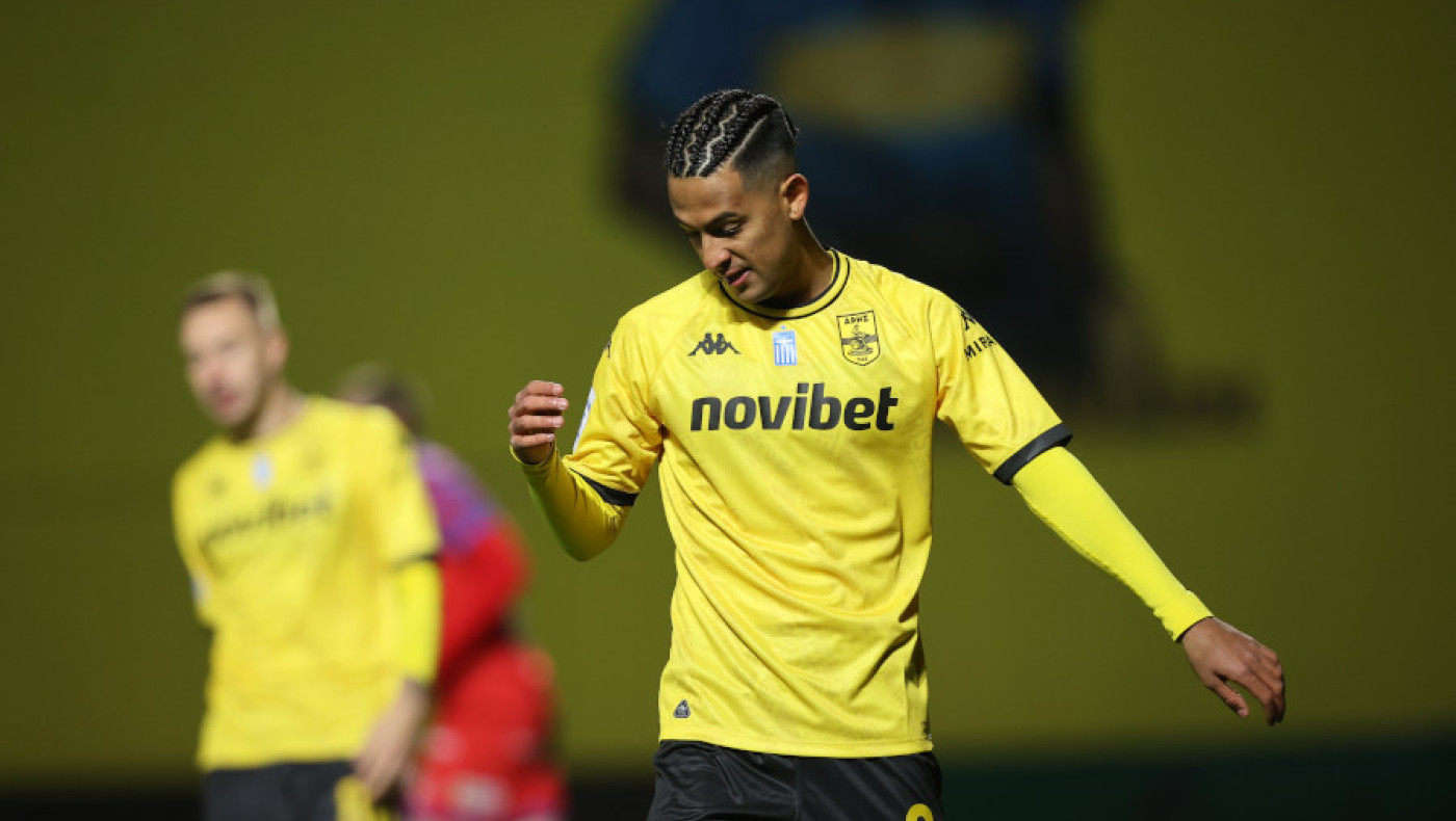 Άρης: Ο Ζαμόρα θέλει να ανοίξει... παραθυράκι