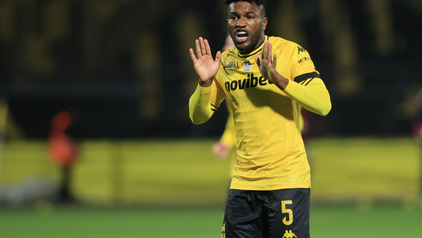 Ο… Τζέραρντ κρίνει και του Σιφουέντες;