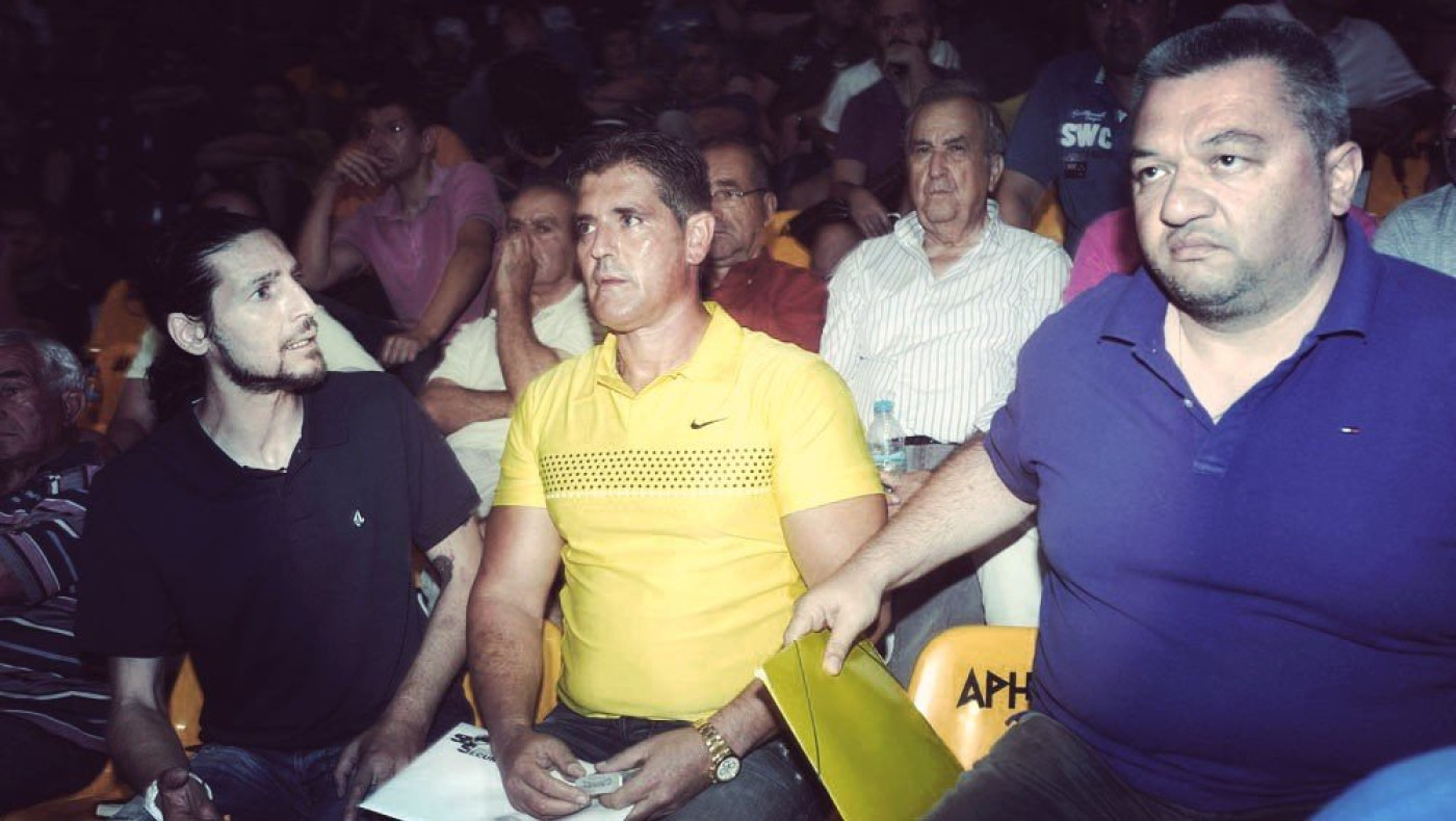 Χαμός στον Άρη και παραίτηση Γαλανού