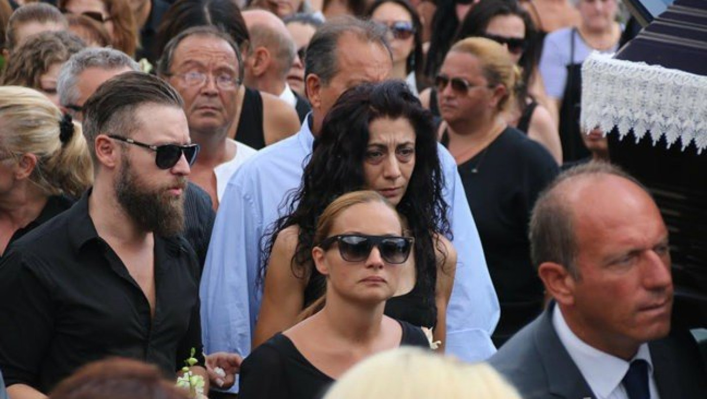 Το τελευταίο αντίο στον Αντώνη Βαρδή