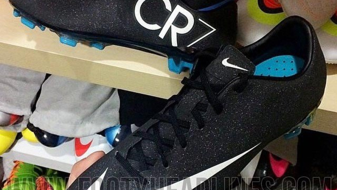 Τα νέα παπούτσια του Ρονάλντο