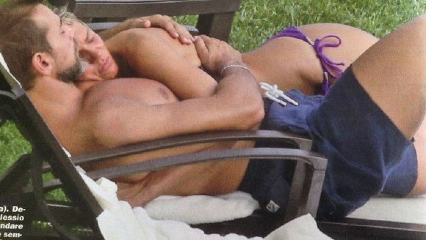 Η... πρώην κυρία Πίρλο περνά καλά (pics)