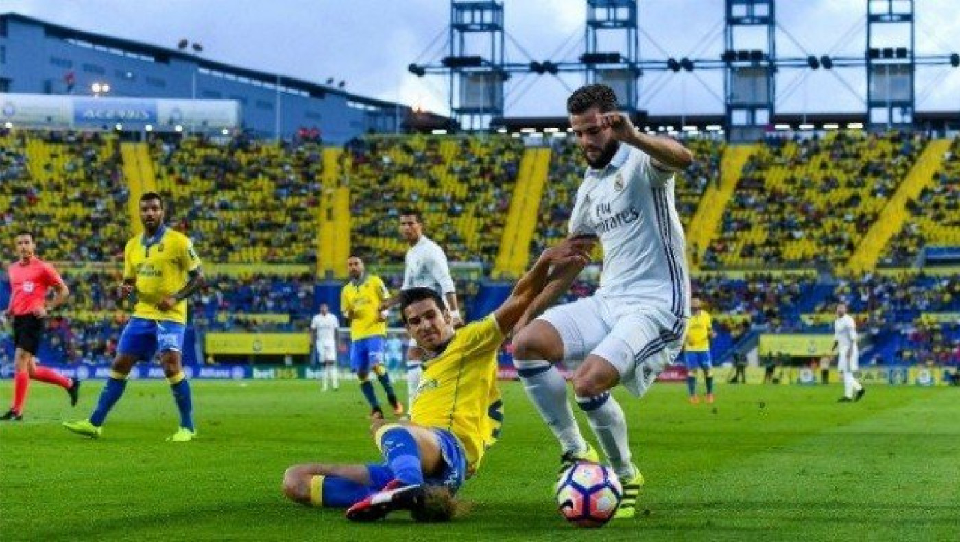 «Τρολάρουν»    τη Ρεάλ, Ντόρτμουντ και Σπόρτινγκ Λισαβόνας (pics)