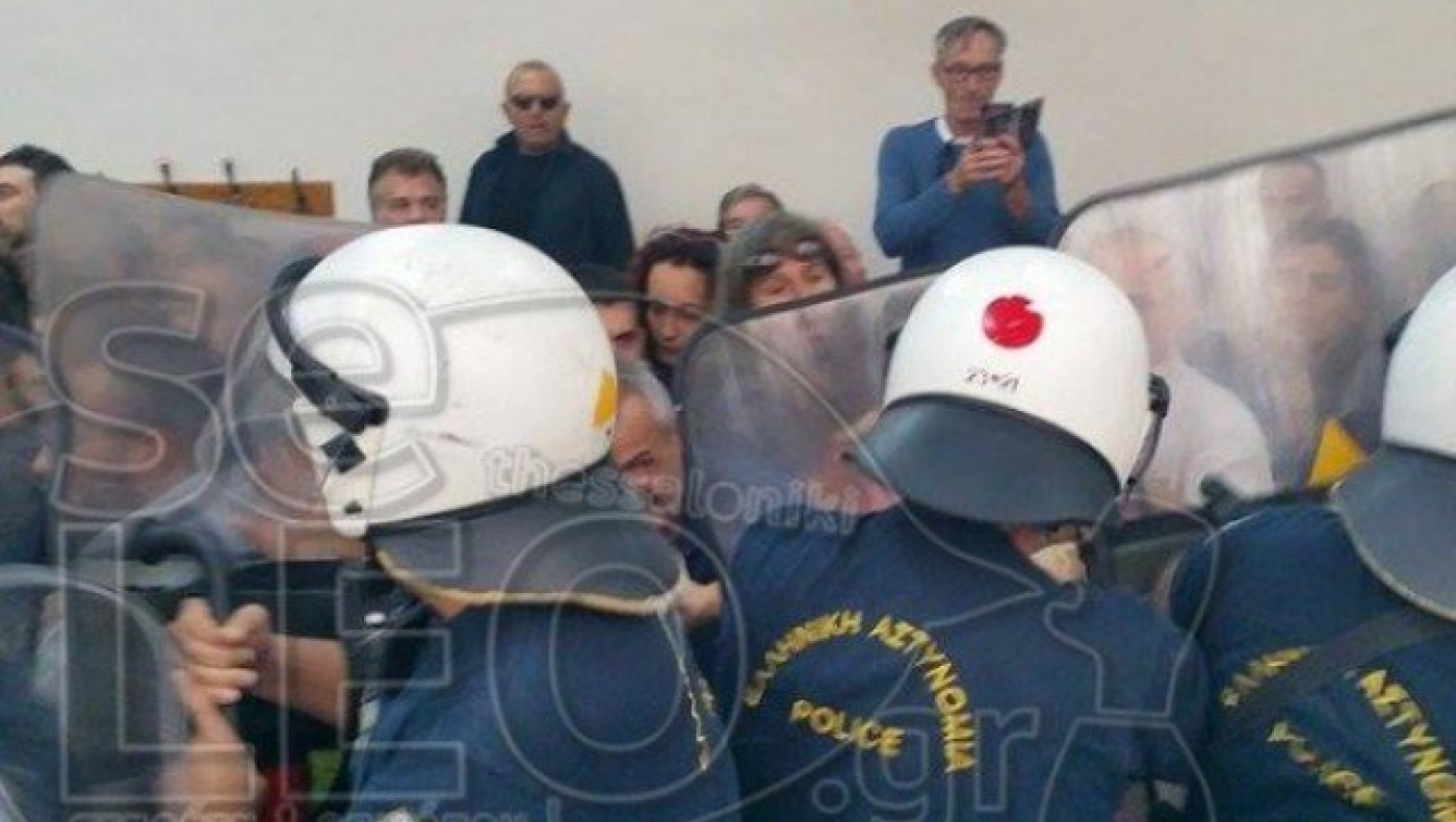 Σταμάτησαν οι πολίτες τους πλειστηριασμούς κατοικιών στη Θεσσαλονίκη!