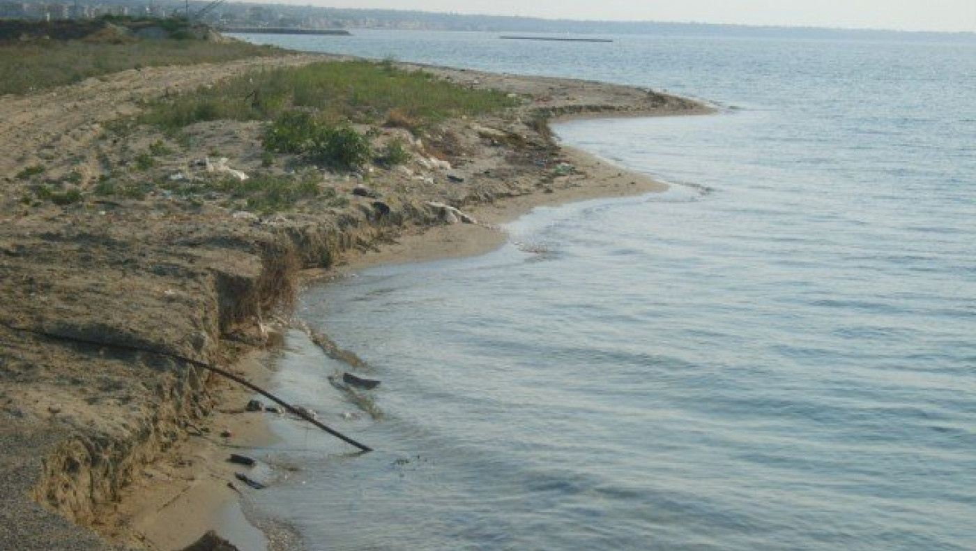 H διάβρωση απειλεί την ακτογραμμή του δήμου Θερμαϊκού