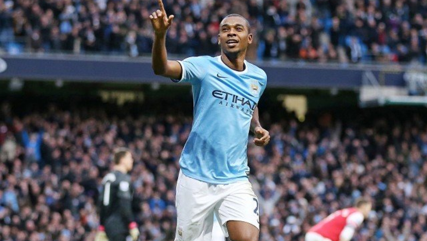 Ανανεώνει ο                                Φερναντίνιο