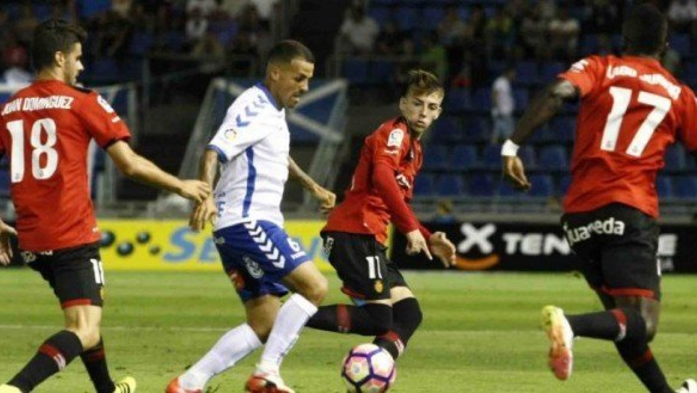 Ολη η Ευρώπη παίζει,  μόνο η Ελλάδα           απέχει