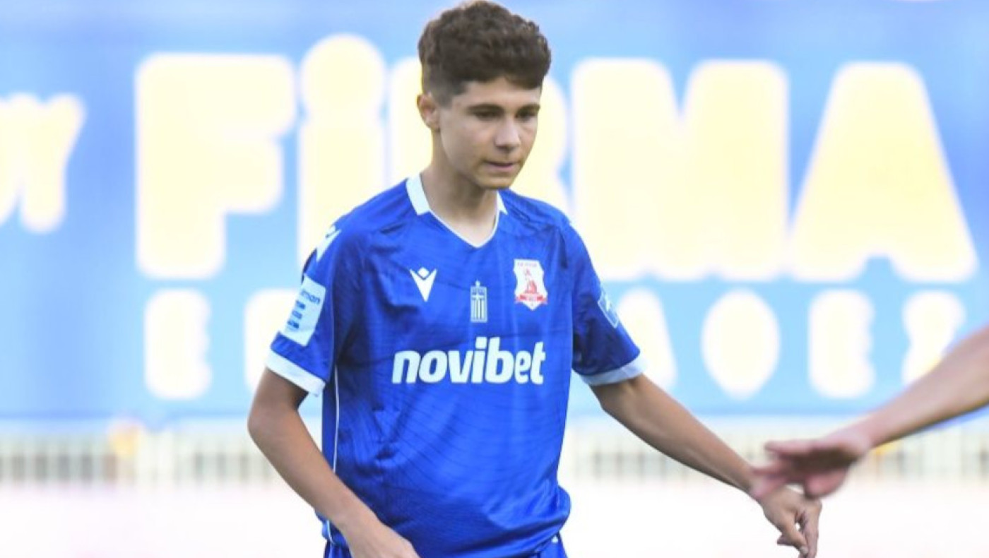 Κωνσταντινίδης μετά το ντεμπούτο του: «Είμαι χαρούμενος, αλλά αύριο δίνω αρχαία και θα διαβάσω στο πούλμαν»