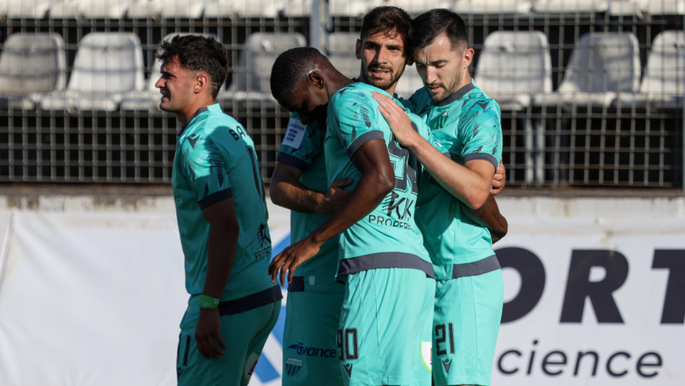 «Βροχή» τα γκολ και πρωτιά για τον Λεβαδειακό