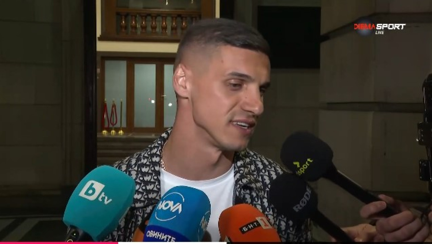 Ερώτηση σε Ντεσπόντοφ: «Θα μείνεις στον ΠΑΟΚ»; Αποχώρησε χαμογελώντας!