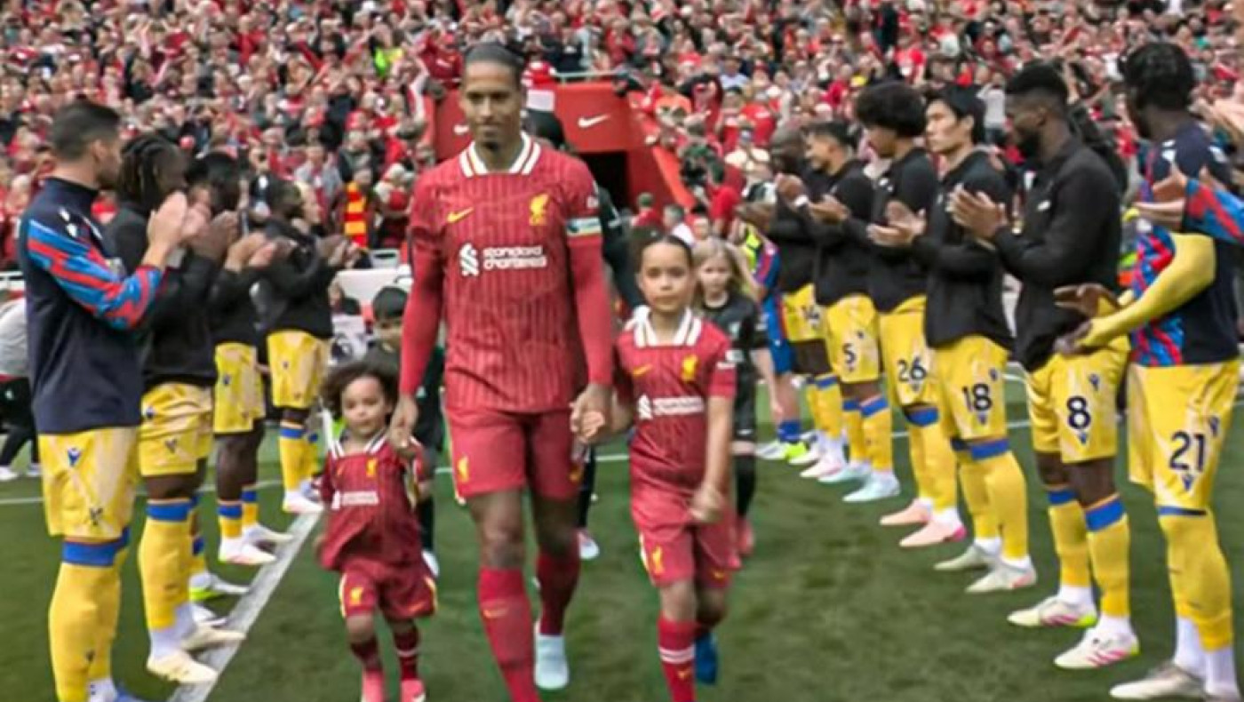 Λίβερπουλ-Κρίσταλ Πάλας: «Pasillo» εκατέρωθεν για Πρωτάθλημα και Κύπελλο