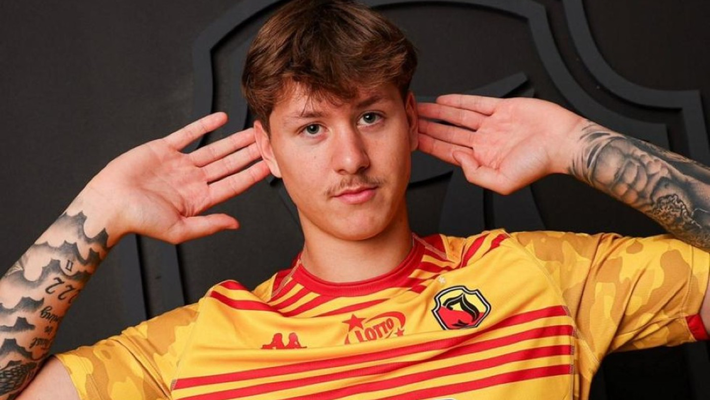 Σκόραρε και στην Εξτρακλάσα ο Ράλλης