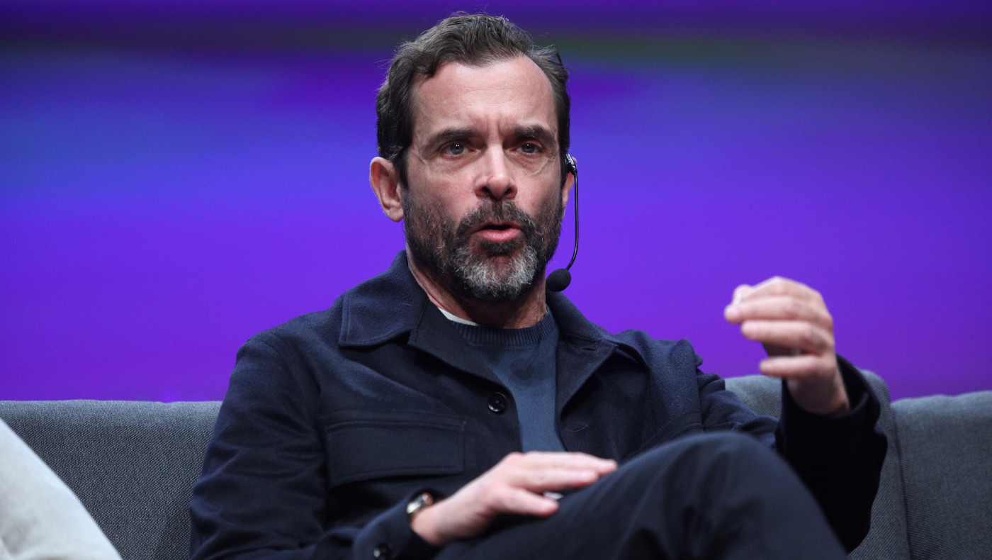 Σε ποια σειρά επιστρέφει τηλεοπτικά ο Κωνσταντίνος Μαρκουλάκης