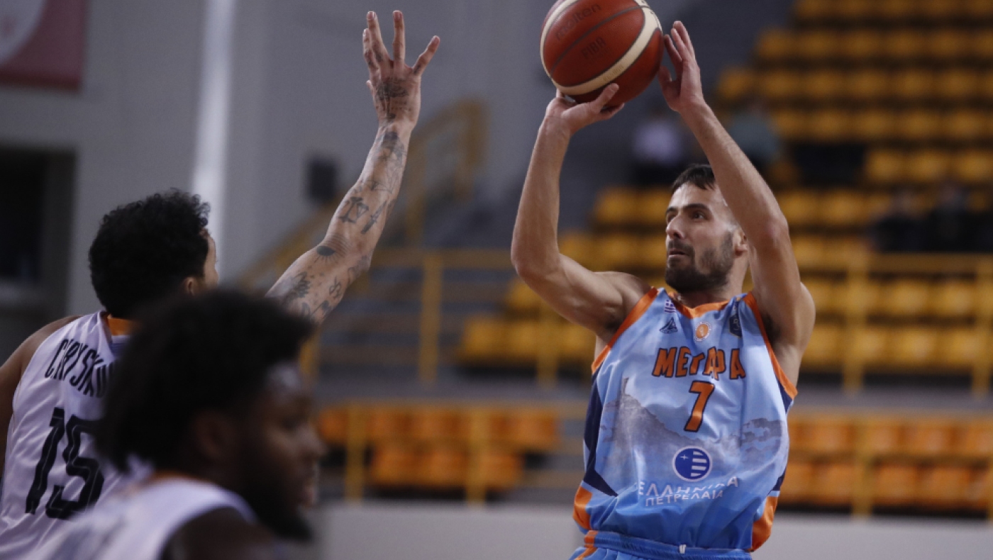 Ο Πέτρος Γερομιχαλός ανοίγει τον χορό των μεταγραφών στη Μύκονο