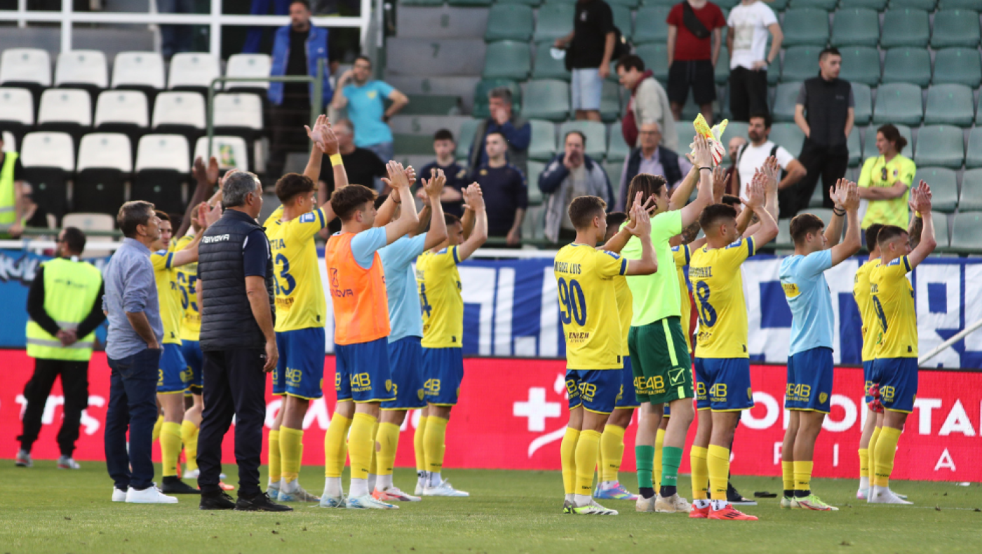 Παναιτωλικός: «Διπλό χτύπημα» ανανεώσεων με Μαυρία και Στάγιτς