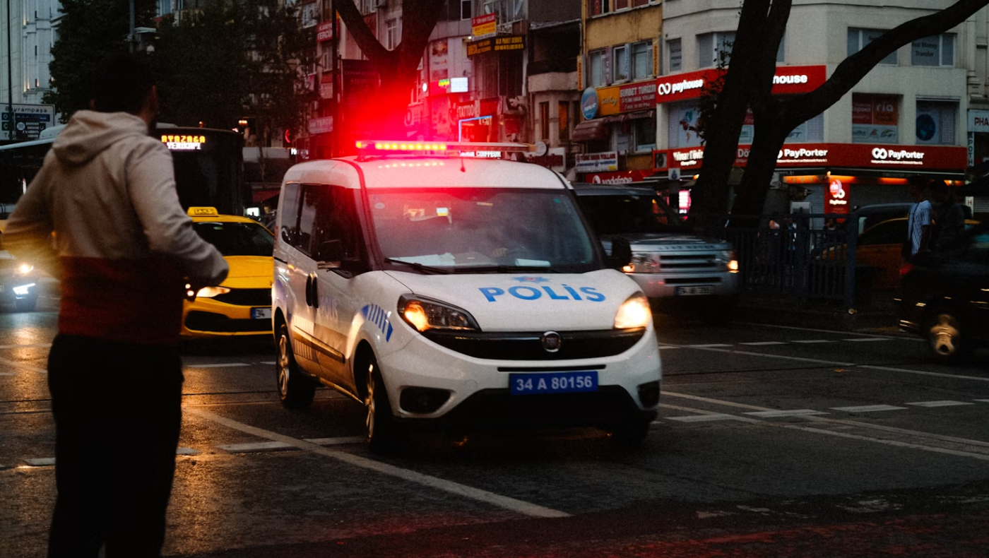 Τουρκία: Συνεχίζεται η φίμωση της αντιπολίτευσης-Τουλάχιστον 47 συλλήψεις αξιωματούχων