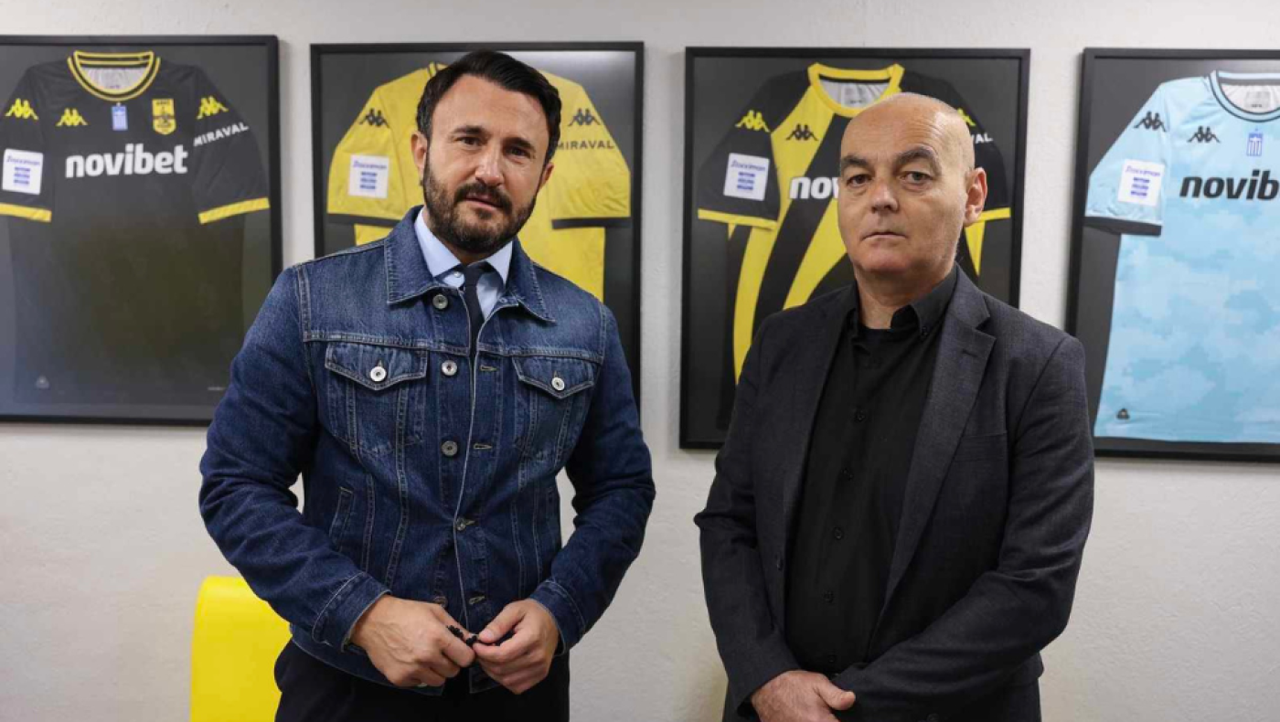 Τετ α τετ του Καρυπίδη με τον πατέρα του Άλκη Καμπανού!