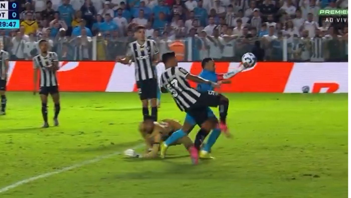 Νεϊμάρ: Σκόραρε με «το χέρι του Θεού», αποβλήθηκε και κρέμασε τη Σάντος