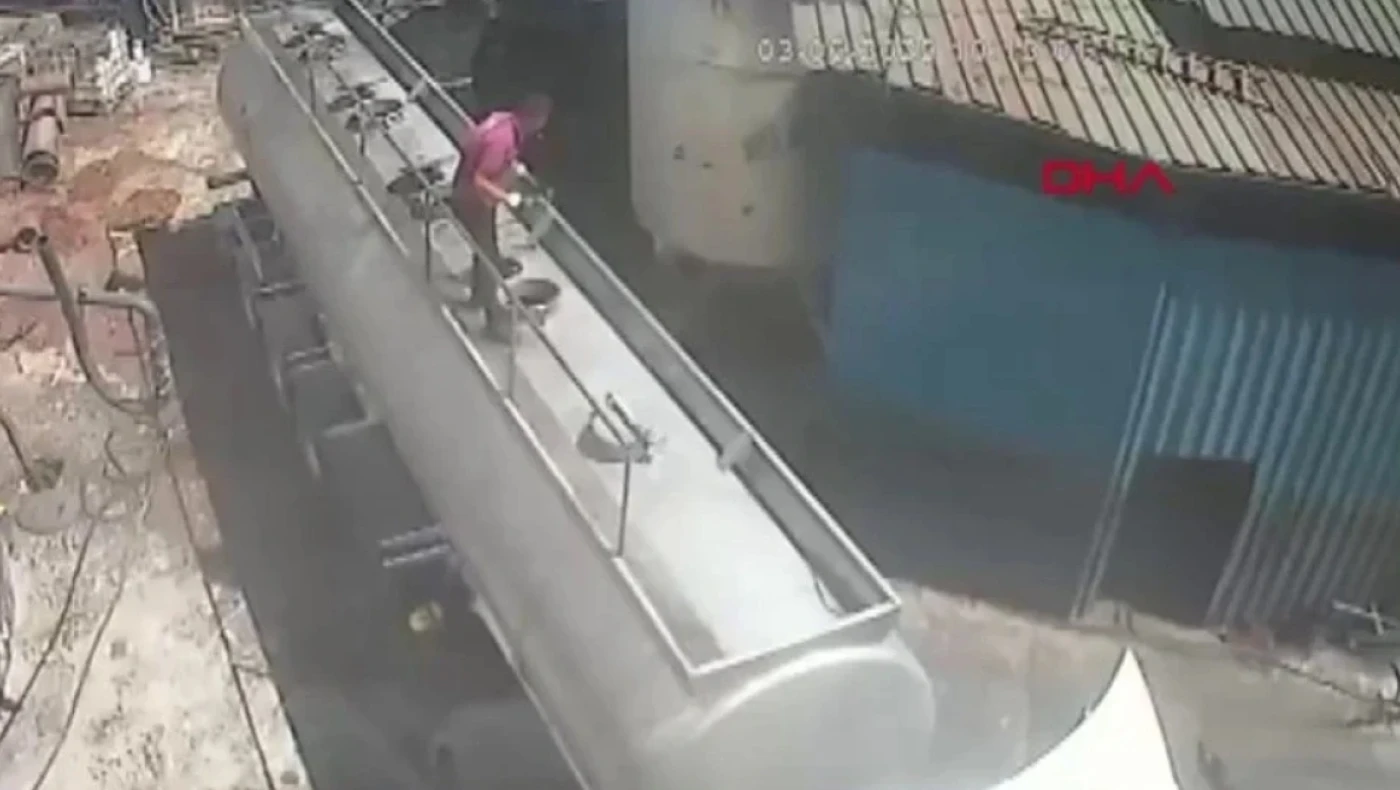 Τουρκία: Άνοιξε καπάκι βυτιοφόρου με το τσιγάρο στο στόμα