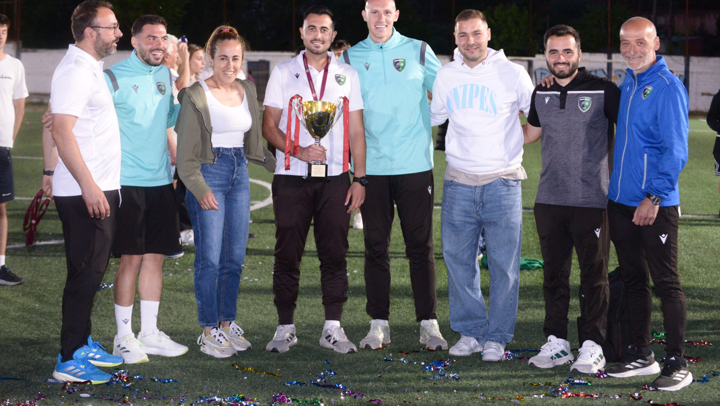 Μακεδονικός: Πρωταθλητής και στην Κ16-Φωτορεπορτάζ