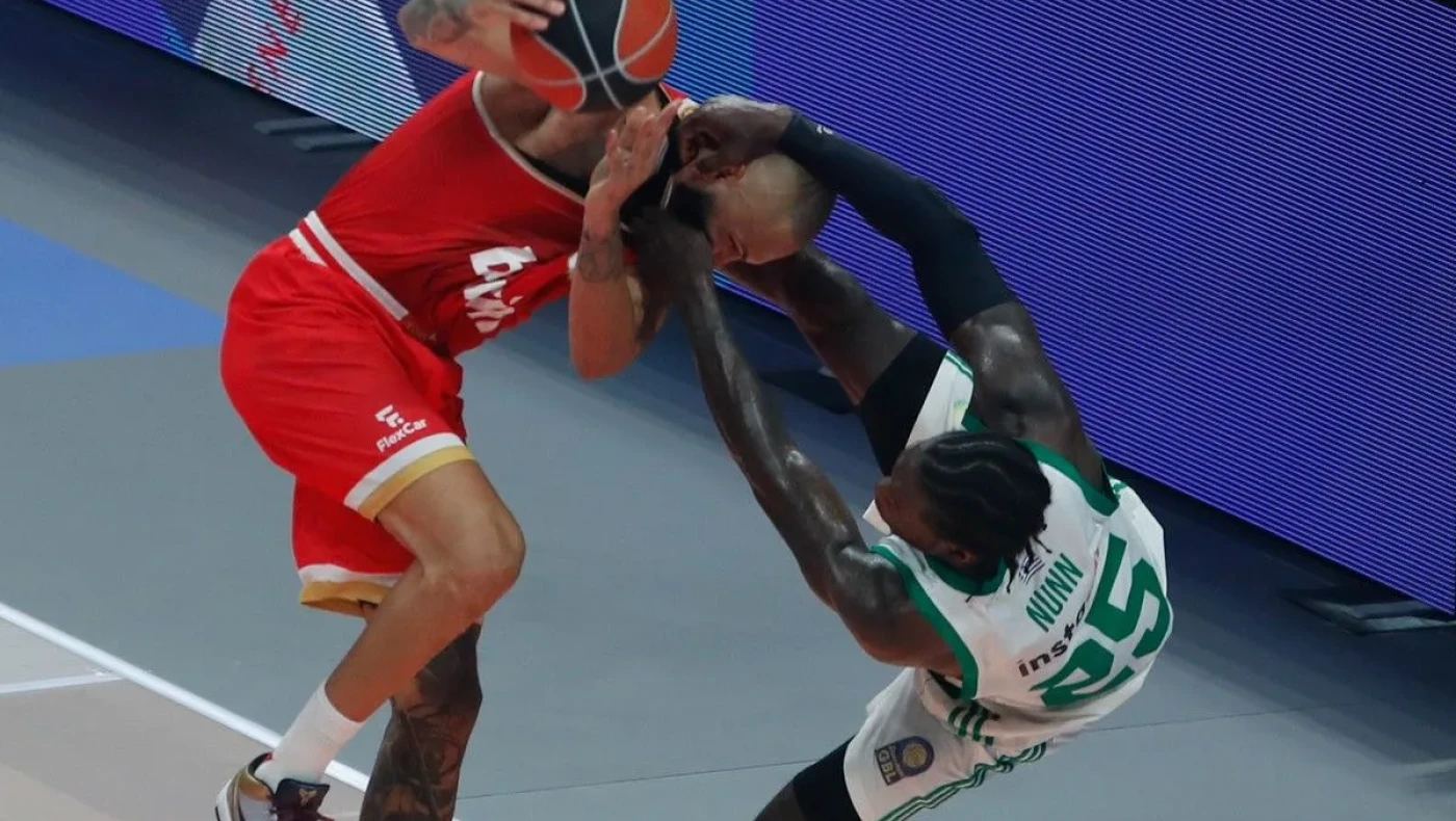 Ολυμπιακός για Ναν: «Χτυπούσε ύπουλα τους παίκτες»