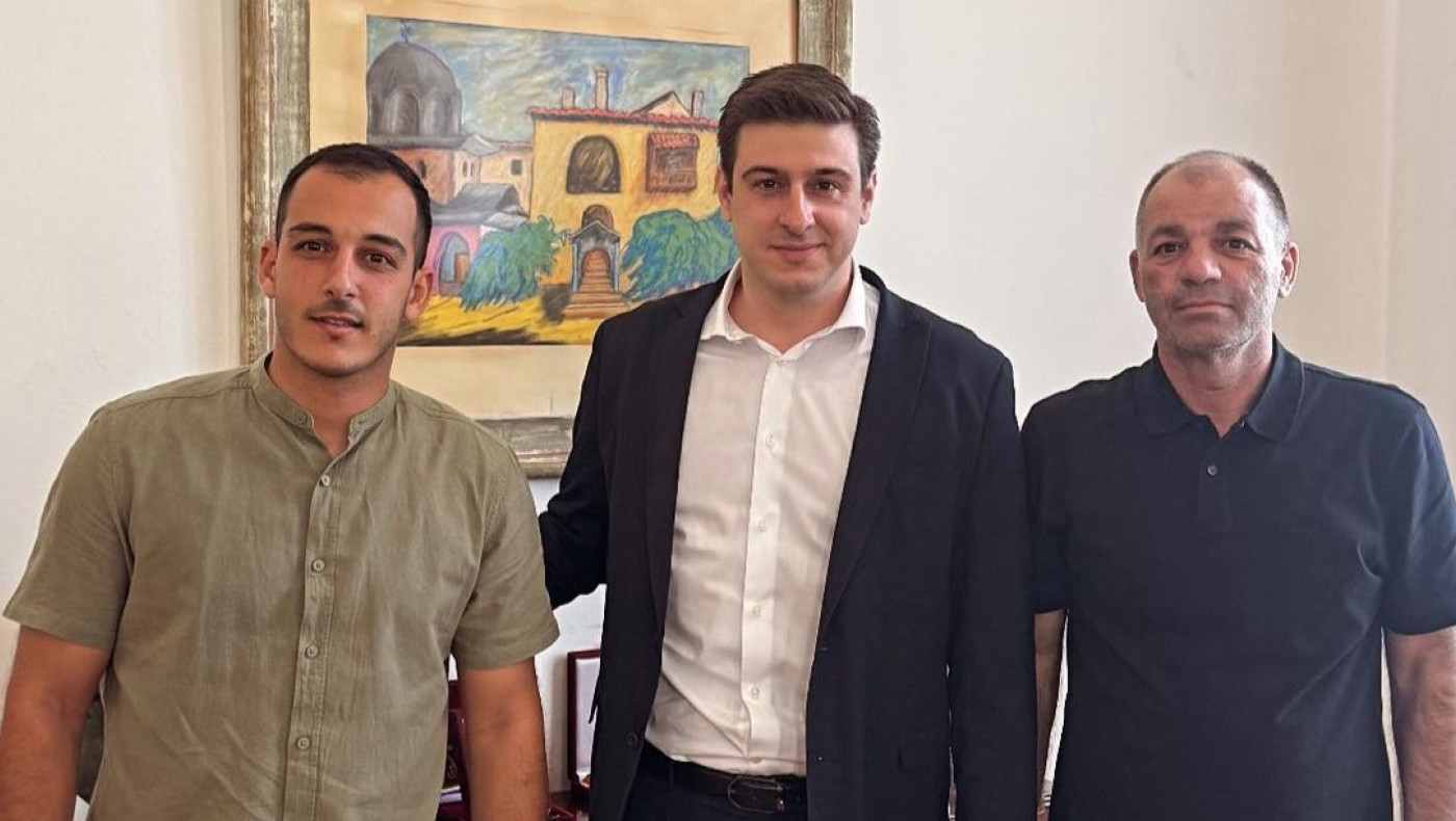 Απόλλων Καλαμαριάς: Στο γραφείο του πρωθυπουργού, στο υπουργείο Μακεδονίας Θράκης