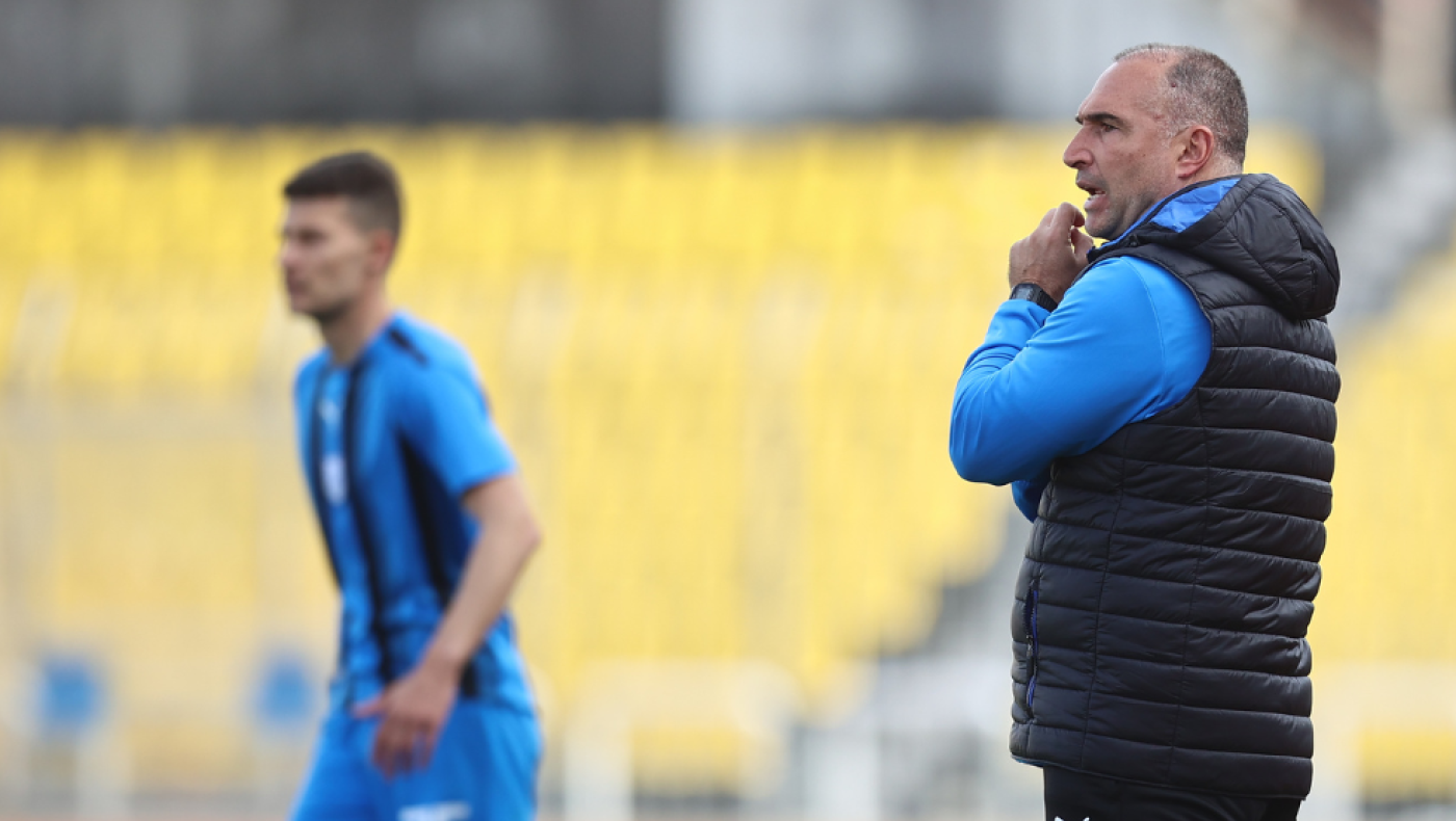 Μπαδήμας για Χάινριχ﻿: «Ποιοτικός, δούλευε σκληρά-Μπορεί να βοηθήσει στο σκοράρισμα﻿»