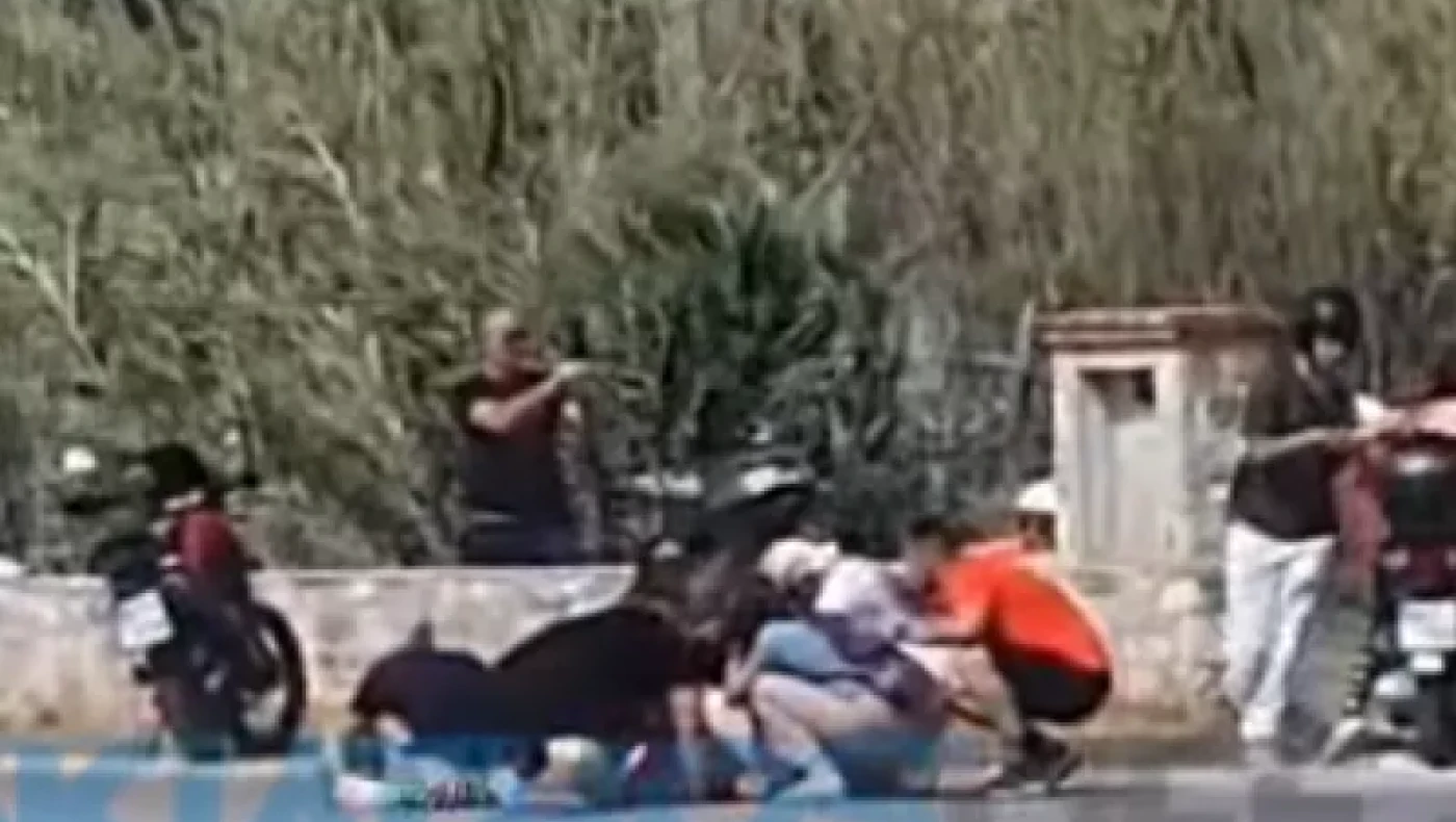 Σκιάθος: Δίνη αεροσκάφους χτύπησε τουρίστρια-Οι φίλοι της σχημάτισαν ασπίδα!